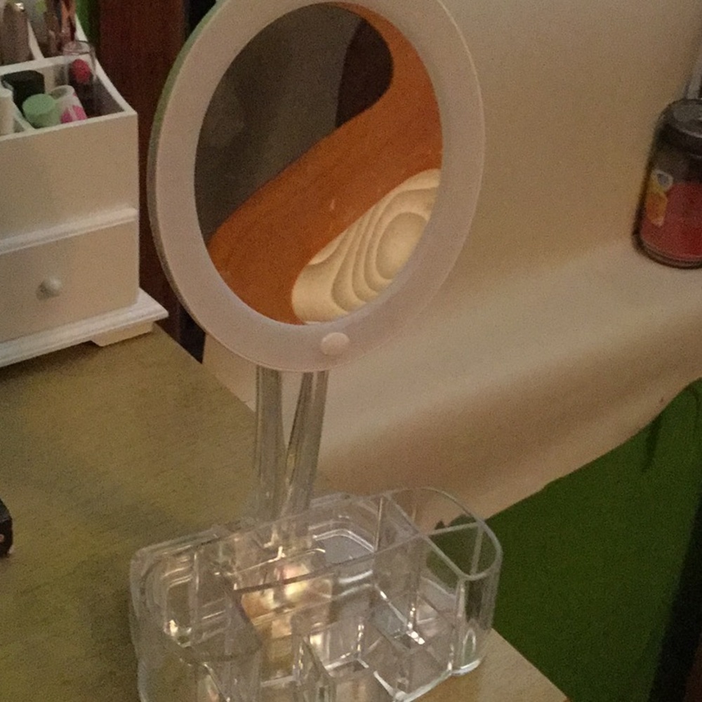 Mirror